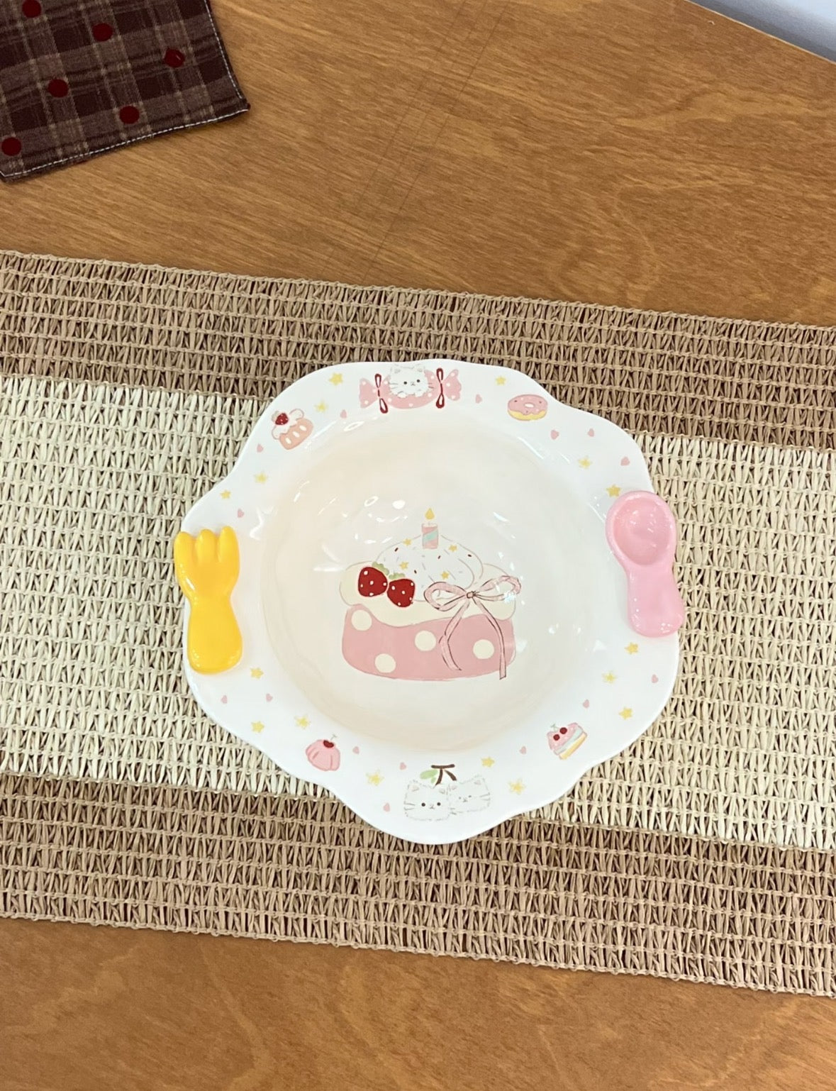 Sweet Tableware Set