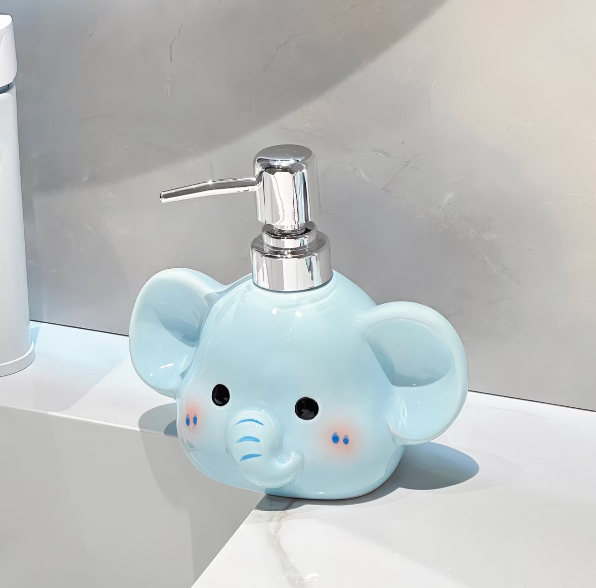 Creative Elephant Ceramic Dispenser Bottle