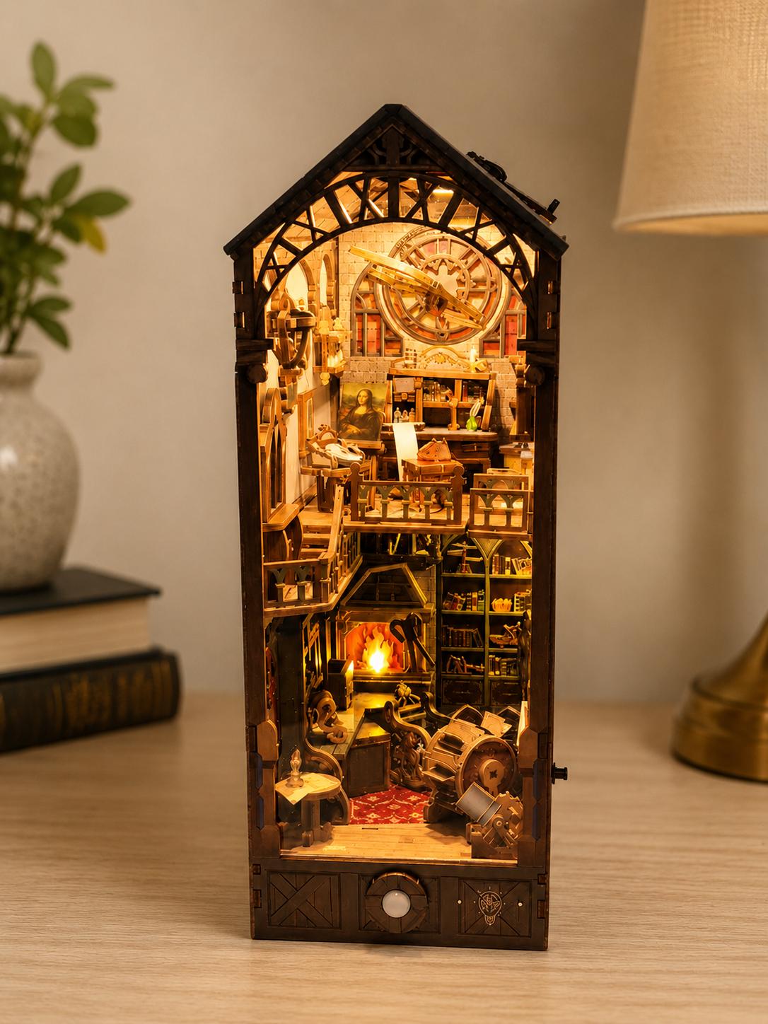 DIY Da Vinci’s Dream Book Nook Kit